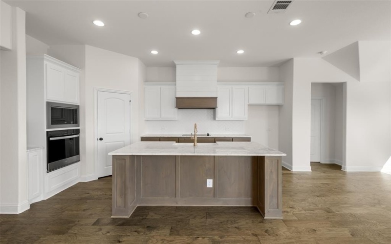 104 Trinity, Grandview, TX 76050, 4 Habitaciones Habitaciones , ,3 BañosBaños,Residential,En Venta,104 Trinity,20888035