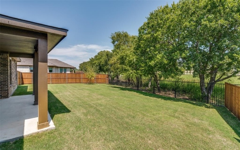 1007 Auburn Drive, Justin, TX 76247, 5 Bedrooms Bedrooms, ,5 BathroomsBathrooms,Residential,For Sale,1007 Auburn Drive,0,20890184