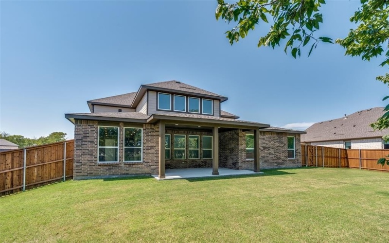 1007 Auburn Drive, Justin, TX 76247, 5 Bedrooms Bedrooms, ,5 BathroomsBathrooms,Residential,For Sale,1007 Auburn Drive,0,20890184
