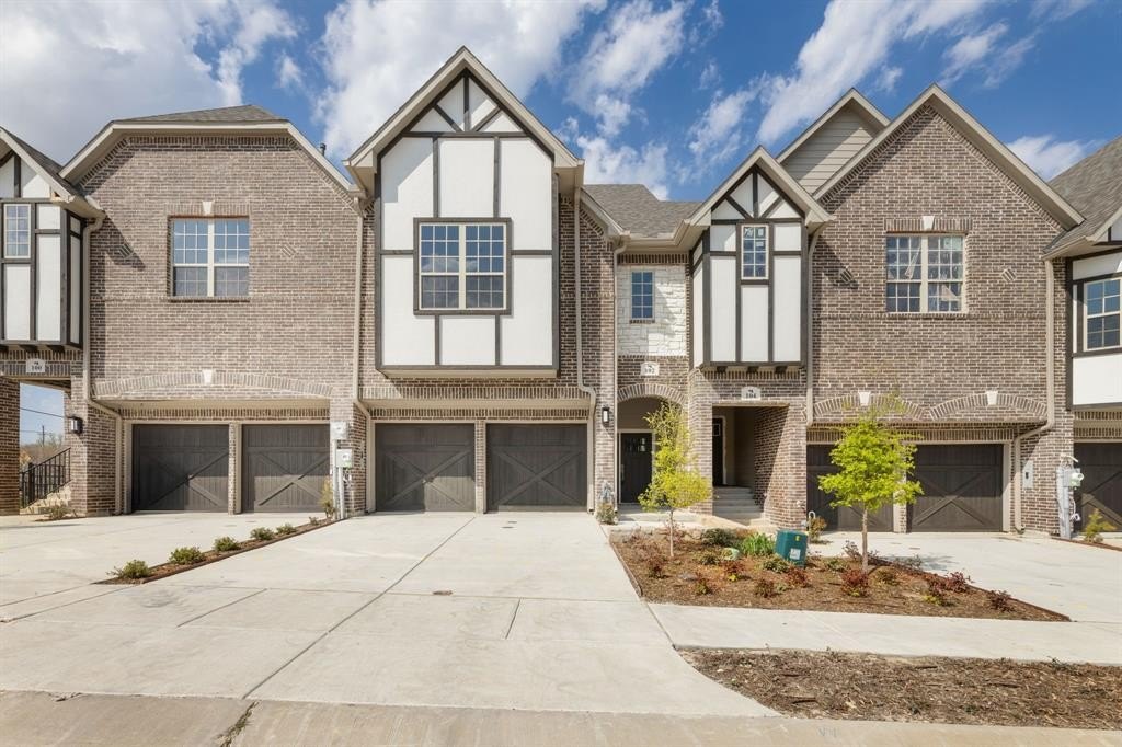 102 Kensington Drive, Lewisville, TX 75067, 3 Bedrooms Bedrooms, ,2 BathroomsBathrooms,Residential,For Sale,102 Kensington Drive,20890214
