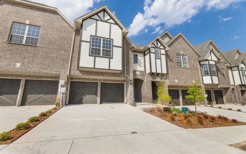 102 Kensington Drive, Lewisville, TX 75067, 3 Bedrooms Bedrooms, ,2 BathroomsBathrooms,Residential,For Sale,102 Kensington Drive,20890214