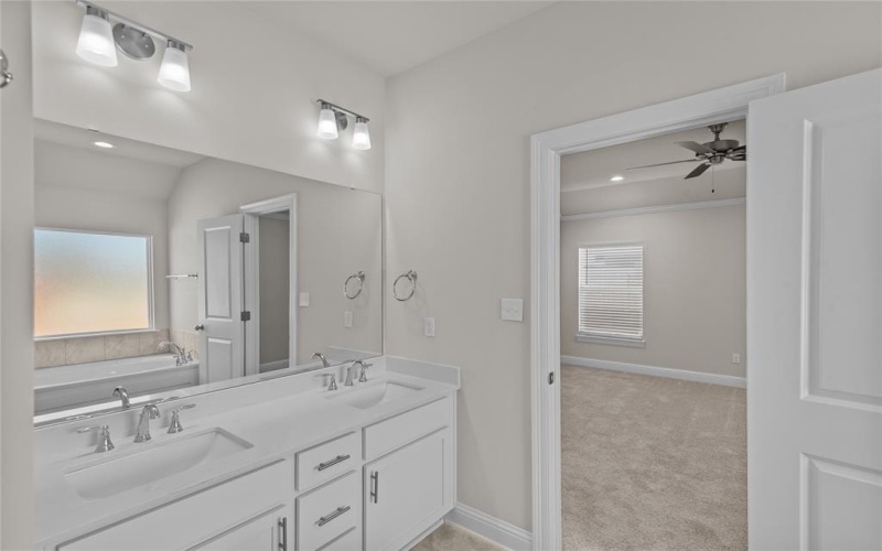 5614 Red Pine Street, Shreveport, LA 71129, 3 Bedrooms Bedrooms, ,2 BathroomsBathrooms,Residential,For Sale,5614 Red Pine Street,20886473