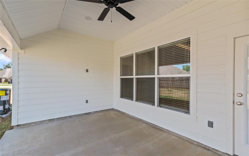 5614 Red Pine Street, Shreveport, LA 71129, 3 Bedrooms Bedrooms, ,2 BathroomsBathrooms,Residential,For Sale,5614 Red Pine Street,20886473
