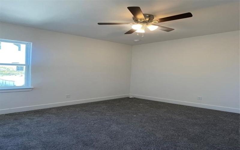 501 N Moore Street, Dallas, TX 75203, 3 Habitaciones Habitaciones , ,2 BañosBaños,Residential,En Venta,501 N Moore Street,20886683