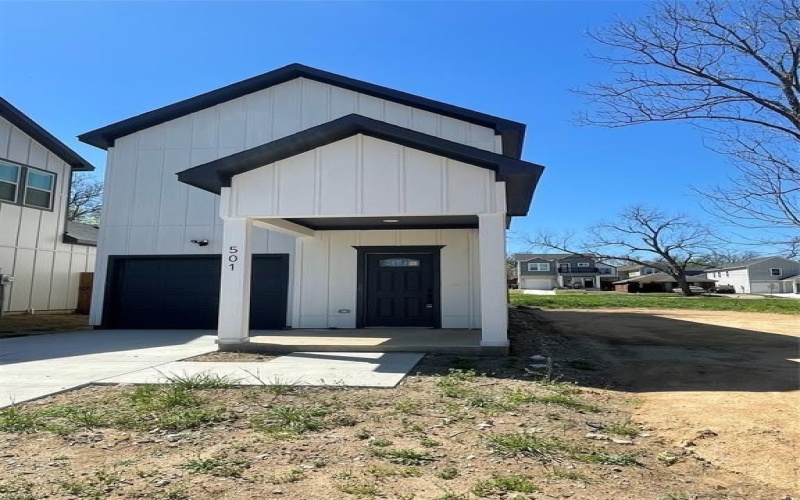 501 N Moore Street, Dallas, TX 75203, 3 Habitaciones Habitaciones , ,2 BañosBaños,Residential,En Venta,501 N Moore Street,20886683