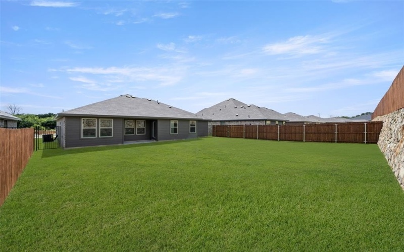 2612 Streamside, Burleson, TX 76028, 3 Bedrooms Bedrooms, ,2 BathroomsBathrooms,Residential,For Sale,2612 Streamside,20888780