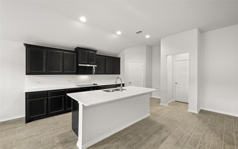 2612 Streamside, Burleson, TX 76028, 3 Bedrooms Bedrooms, ,2 BathroomsBathrooms,Residential,For Sale,2612 Streamside,20888780