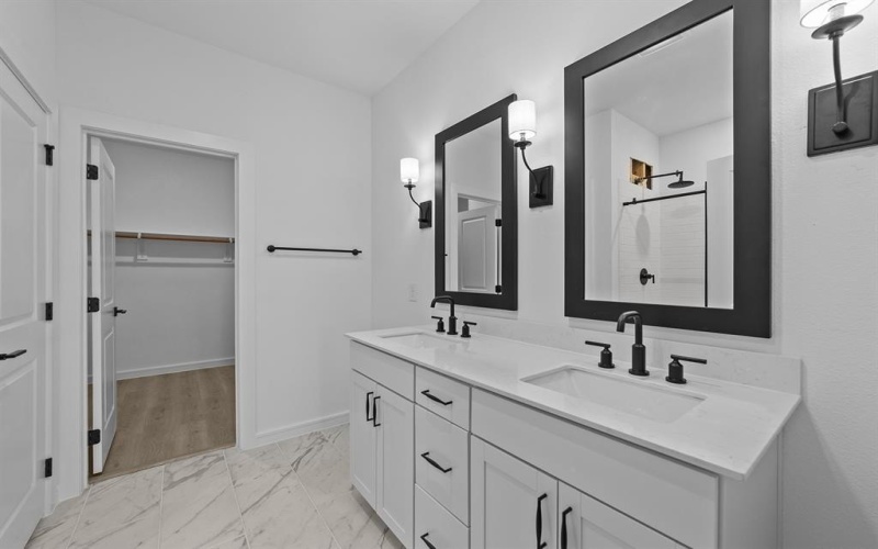 1239 Champlain Way, Dallas, TX 75253, 3 Bedrooms Bedrooms, ,2 BathroomsBathrooms,Residential,For Sale,1239 Champlain Way,20888928