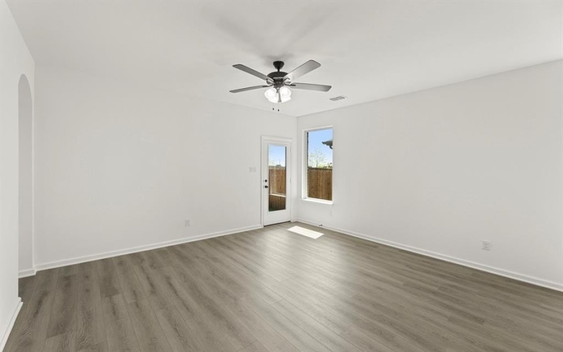 724 Hidden Feather Drive, Lavon, TX 75166, 3 Habitaciones Habitaciones , ,2 BañosBaños,Residential,En Venta,724 Hidden Feather Drive,20887007