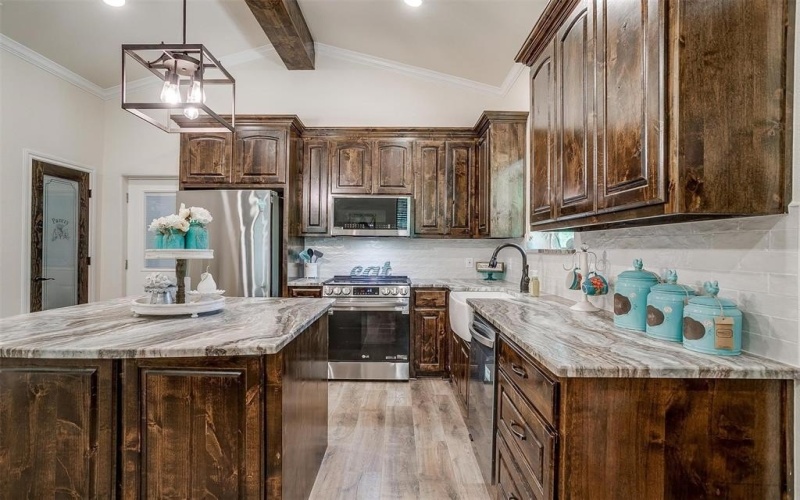 313 Broken Rd Road, Perrin, TX 76486, 2 Bedrooms Bedrooms, ,1 BathroomBathrooms,Residential,For Sale,313 Broken Rd Road,0,20888975