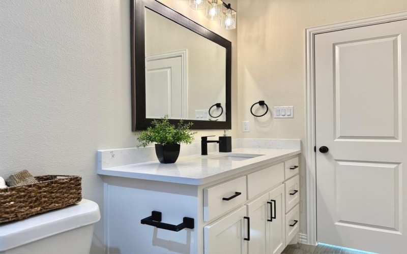 5507 San Jacinto Drive, Granbury, TX 76048, 4 Habitaciones Habitaciones , ,2 BañosBaños,Residential,En Venta,5507 San Jacinto Drive,20888995