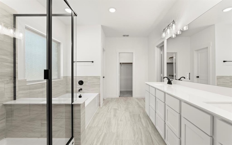 1516 Edgeway, Aubrey, TX 76227, 4 Habitaciones Habitaciones , ,3 BañosBaños,Residential,En Venta,1516 Edgeway,20887070