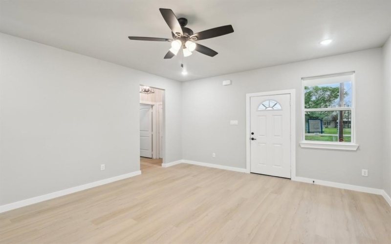 3829 Lands End Court, Granbury, TX 76048, 3 Habitaciones Habitaciones , ,2 BañosBaños,Residential,En Venta,3829 Lands End Court,20889124
