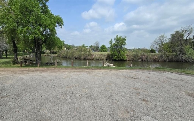 3829 Lands End Court, Granbury, TX 76048, 3 Habitaciones Habitaciones , ,2 BañosBaños,Residential,En Venta,3829 Lands End Court,20889124