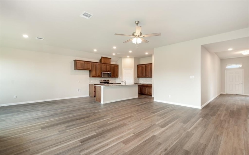 2601 Glasgow Drive, Denton, TX 76207, 3 Bedrooms Bedrooms, ,2 BathroomsBathrooms,Residential,For Sale,2601 Glasgow Drive,20887165