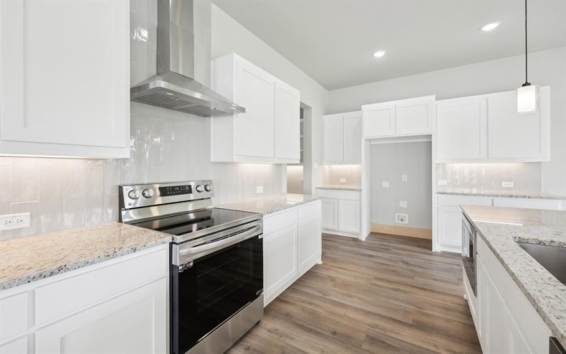 203 E Park Street, Little Elm, TX 75068, 3 Habitaciones Habitaciones , ,2 BañosBaños,Residential,En Venta,203 E Park Street,20889482