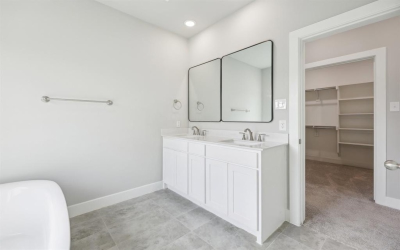 203 E Park Street, Little Elm, TX 75068, 3 Habitaciones Habitaciones , ,2 BañosBaños,Residential,En Venta,203 E Park Street,20889482