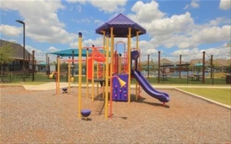 1033 Bearing, Royse City, TX 75189, 5 Bedrooms Bedrooms, ,5 BathroomsBathrooms,Residential,For Sale,1033 Bearing,0,20889485