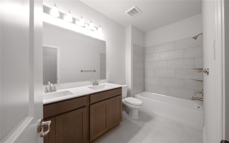 218 Freedom Trail, Forney, TX 75126, 4 Habitaciones Habitaciones , ,2 BañosBaños,Residential,En Venta,218 Freedom Trail,0,20887297