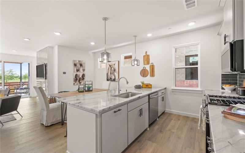 2017 Aldrich Mews, Celina, TX 75009, 3 Habitaciones Habitaciones , ,2 BañosBaños,Residential,En Venta,2017 Aldrich Mews,20889578