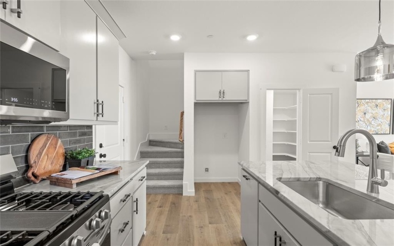 2017 Aldrich Mews, Celina, TX 75009, 3 Habitaciones Habitaciones , ,2 BañosBaños,Residential,En Venta,2017 Aldrich Mews,20889578
