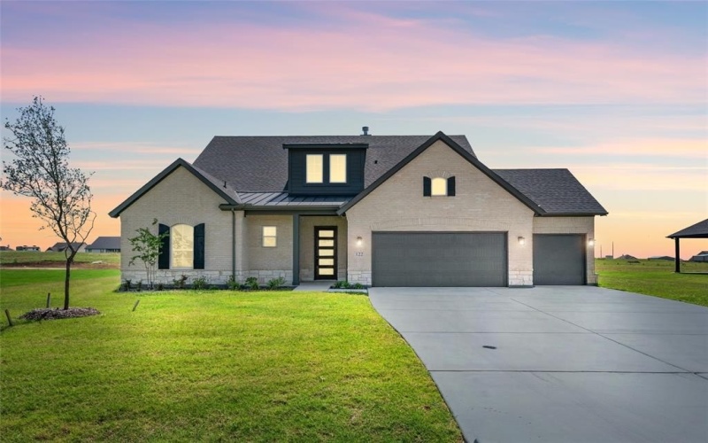 122 Brandywine Trail, Rhome, TX 76078, 4 Bedrooms Bedrooms, ,3 BathroomsBathrooms,Residential,For Sale,122 Brandywine Trail,20887545