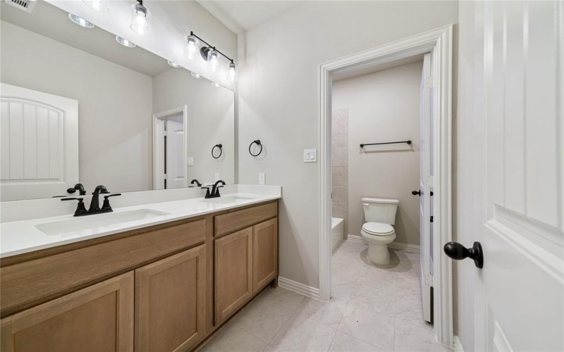 122 Brandywine Trail, Rhome, TX 76078, 4 Bedrooms Bedrooms, ,3 BathroomsBathrooms,Residential,For Sale,122 Brandywine Trail,20887545