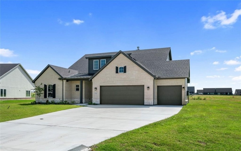 122 Brandywine Trail, Rhome, TX 76078, 4 Bedrooms Bedrooms, ,3 BathroomsBathrooms,Residential,For Sale,122 Brandywine Trail,20887545