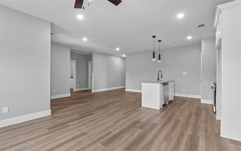 301 W Johnson, Denison, TX 75020, 3 Bedrooms Bedrooms, ,2 BathroomsBathrooms,Residential,For Sale,301 W Johnson,20887559