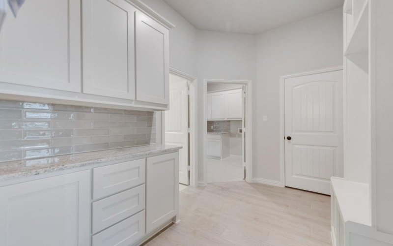 213 Meadow Vista Drive, New Fairview, TX 76078, 4 Bedrooms Bedrooms, ,3 BathroomsBathrooms,Residential,For Sale,213 Meadow Vista Drive,20887571