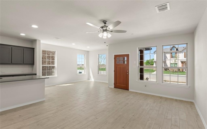 4008 Avion Drive, Sanger, TX 76266, 3 Habitaciones Habitaciones , ,2 BañosBaños,Residential,En Venta,4008 Avion Drive,20887599