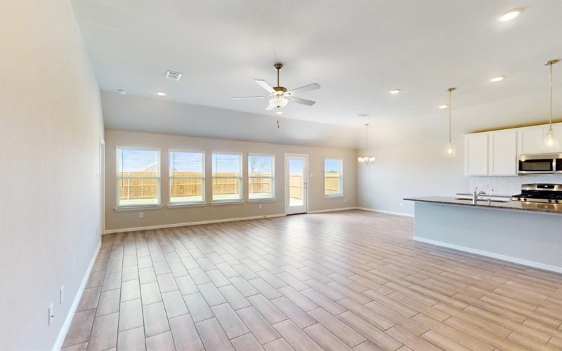1608 Etosha Drive, Royse City, TX 75189, 4 Bedrooms Bedrooms, ,3 BathroomsBathrooms,Residential,For Sale,1608 Etosha Drive,20890247