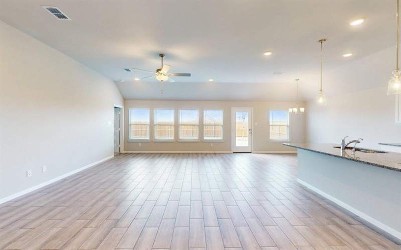 1608 Etosha Drive, Royse City, TX 75189, 4 Bedrooms Bedrooms, ,3 BathroomsBathrooms,Residential,For Sale,1608 Etosha Drive,20890247