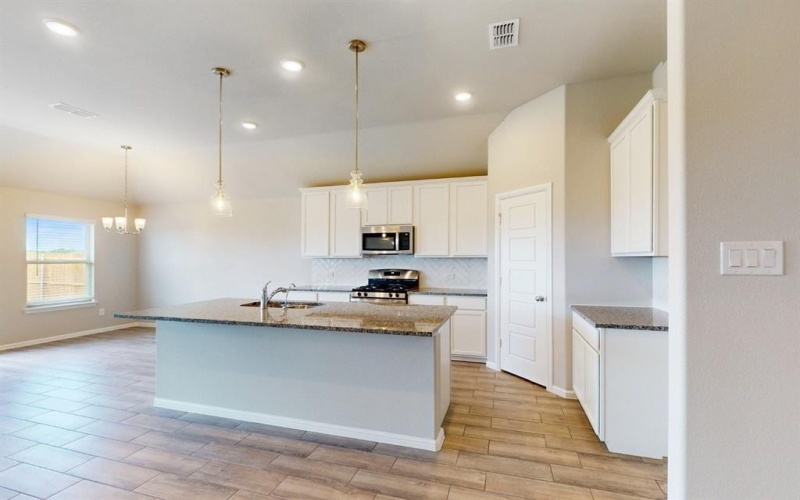 1608 Etosha Drive, Royse City, TX 75189, 4 Bedrooms Bedrooms, ,3 BathroomsBathrooms,Residential,For Sale,1608 Etosha Drive,20890247