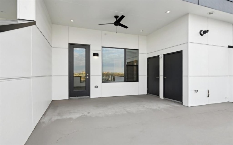 1901 S Harwood Street #307, Dallas, TX 75215, 2 Bedrooms Bedrooms, ,2 BathroomsBathrooms,Residential,For Sale,1901 S Harwood Street,20890489