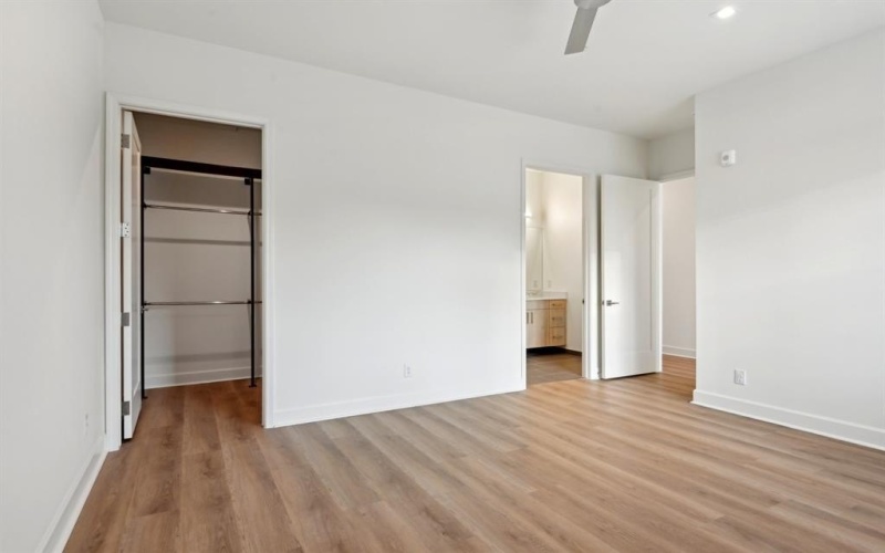 1901 S Harwood Street #307, Dallas, TX 75215, 2 Bedrooms Bedrooms, ,2 BathroomsBathrooms,Residential,For Sale,1901 S Harwood Street,20890489