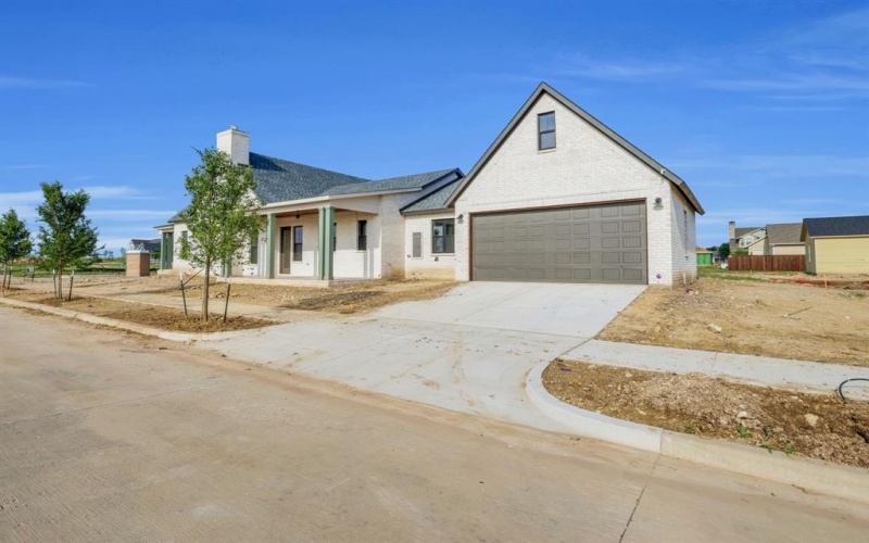 413 Dylan Way, Midlothian, TX 76065, 3 Bedrooms Bedrooms, ,2 BathroomsBathrooms,Residential,For Sale,413 Dylan Way,20891945