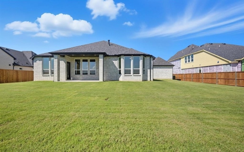 2805 Hillview Lane, Sherman, TX 75092, 4 Bedrooms Bedrooms, ,3 BathroomsBathrooms,Residential,For Sale,2805 Hillview Lane,0,20891969
