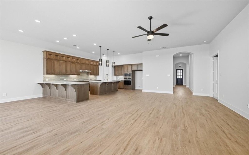 2805 Hillview Lane, Sherman, TX 75092, 4 Bedrooms Bedrooms, ,3 BathroomsBathrooms,Residential,For Sale,2805 Hillview Lane,0,20891969