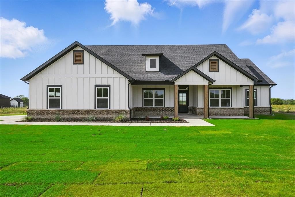 169 Gilmore Court, Lipan, TX 76462, 4 Bedrooms Bedrooms, ,2 BathroomsBathrooms,Residential,For Sale,169 Gilmore Court,20892011