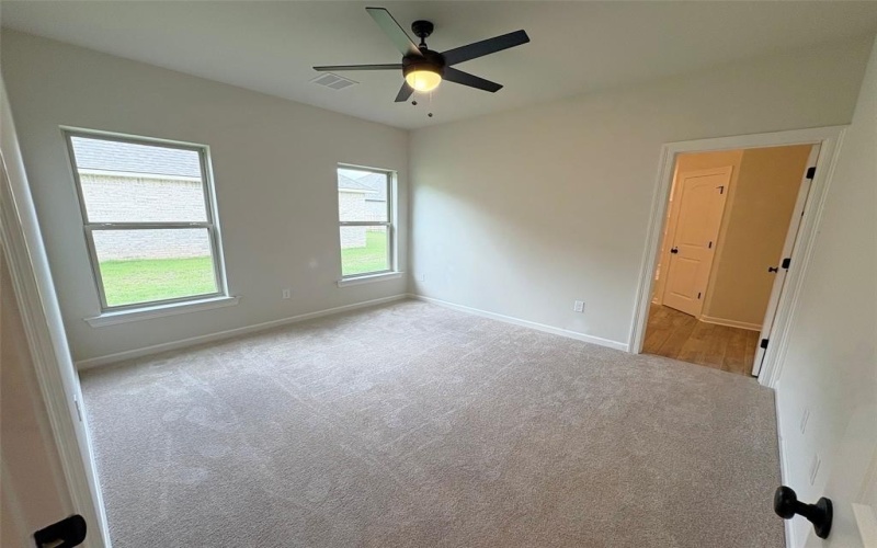423 Zinfandel Place, Haughton, LA 71037, 3 Bedrooms Bedrooms, ,2 BathroomsBathrooms,Residential,For Sale,423 Zinfandel Place,20892031