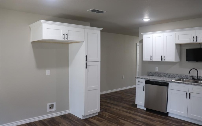 324 W Labadie Avenue, De Leon, TX 76444, 3 Bedrooms Bedrooms, ,2 BathroomsBathrooms,Residential,For Sale,324 W Labadie Avenue,20892090