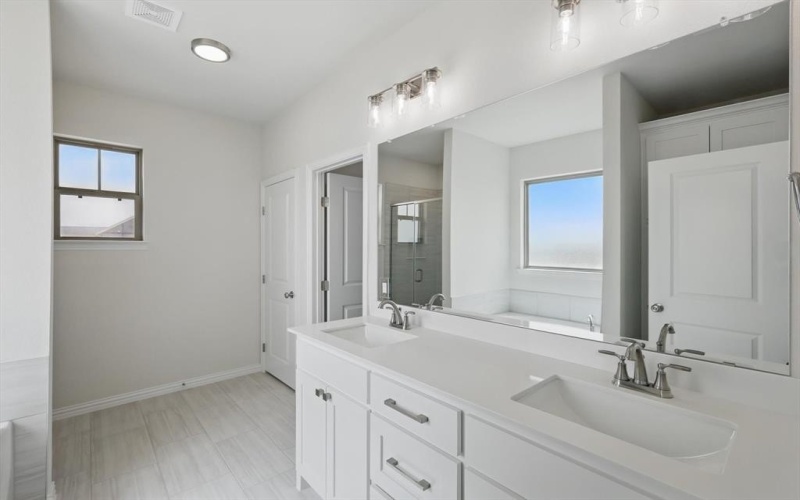 1350 Cottonwood Trail, Poolville, TX 76487, 3 Habitaciones Habitaciones , ,2 BañosBaños,Residential,En Venta,1350 Cottonwood Trail,20892166