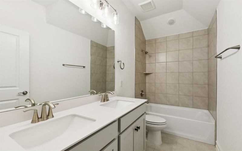 14534 Herschel Street, Pilot Point, TX 75009, 4 Habitaciones Habitaciones , ,3 BañosBaños,Residential,En Venta,14534 Herschel Street,20892695