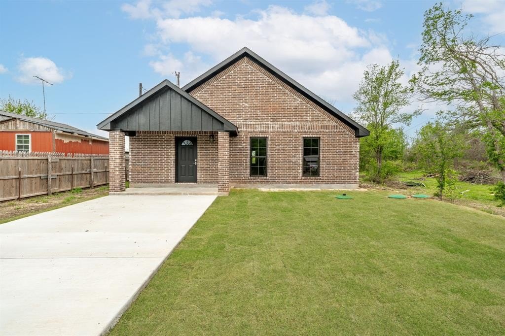4222 Terri Lee Lane, Granbury, TX 76048, 3 Habitaciones Habitaciones , ,1 BañoBaños,Residential,En Venta,4222 Terri Lee Lane,20892696