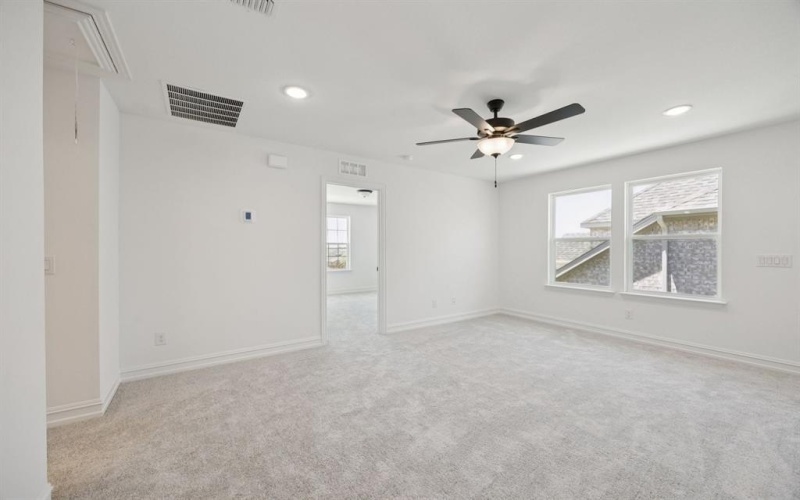 5921 Mayer Avenue, Pilot Point, TX 75009, 5 Bedrooms Bedrooms, ,5 BathroomsBathrooms,Residential,For Sale,5921 Mayer Avenue,20892724