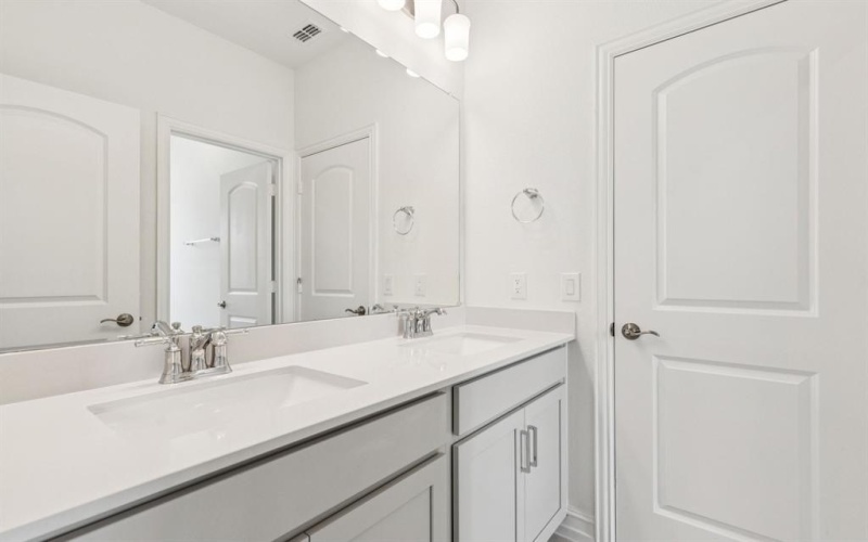 11201 Abbotsbury Road, Fort Worth, TX 76052, 4 Bedrooms Bedrooms, ,3 BathroomsBathrooms,Residential,For Sale,11201 Abbotsbury Road,20892839