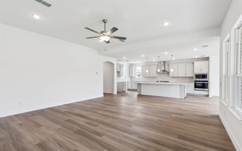 11201 Abbotsbury Road, Fort Worth, TX 76052, 4 Bedrooms Bedrooms, ,3 BathroomsBathrooms,Residential,For Sale,11201 Abbotsbury Road,20892839