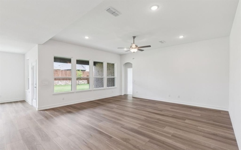 11201 Abbotsbury Road, Fort Worth, TX 76052, 4 Bedrooms Bedrooms, ,3 BathroomsBathrooms,Residential,For Sale,11201 Abbotsbury Road,20892839