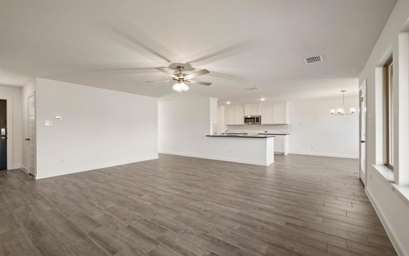 111 Jim Walters Drive, Runaway Bay, TX 76426, 3 Bedrooms Bedrooms, ,2 BathroomsBathrooms,Residential,For Sale,111 Jim Walters Drive,20892990